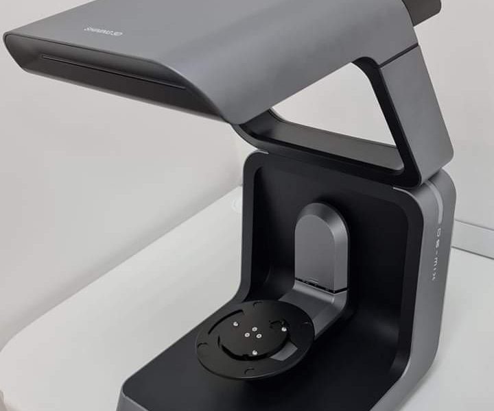 Shining3D AutoScan-DS-MIX 3D dental scanner